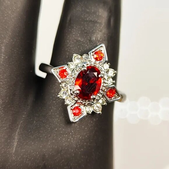 FAUX RUBY RING in Silver - Picture 2 of 2